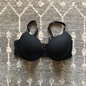 NWT Victoria's Secret Bra - 38DDD